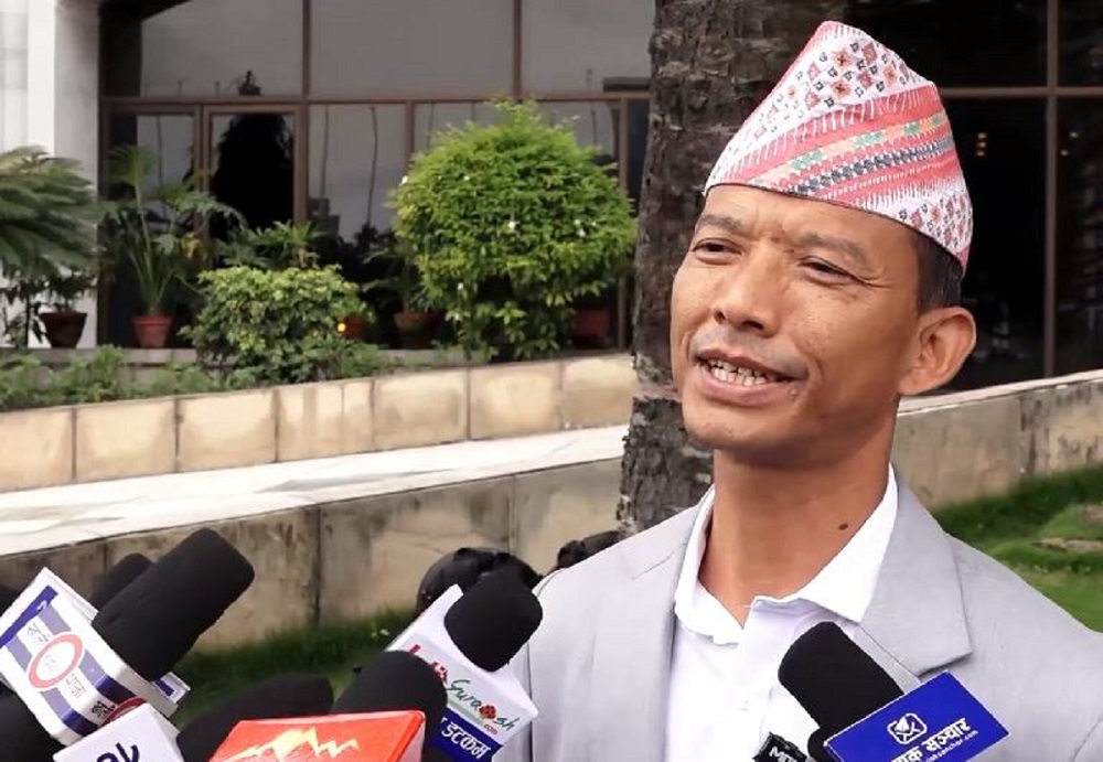 केपी ओली पक्राउ पर्दैछन् : नेता चौधरी